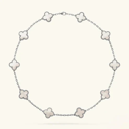 שרשרת קלוור עם עשרה עלים